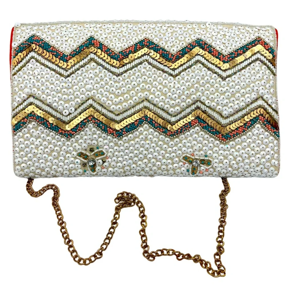 NWOT BEADED PURSE - Picture 2 of 5